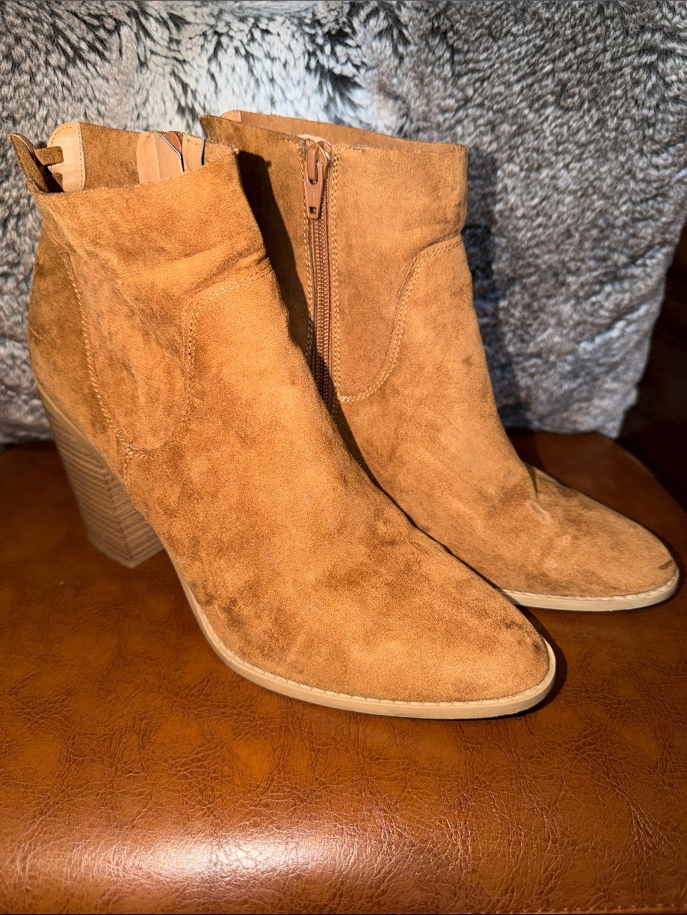 Universal Thread Tan Suede Stacked Heel Ankle Booties